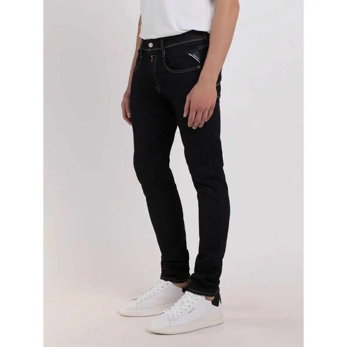 M914Y.661RI08  AMBASS11.5 OZ HYPERFLEX STRETCH