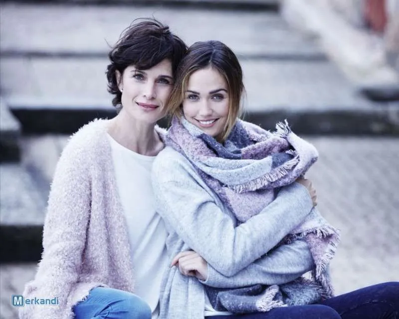 PACK DE ROPA DE PRIMAVERA PARA MUJER LOVE  VARIEDAD DE MáS DE 500 MODELOS EN TALLAS EUROPEAS