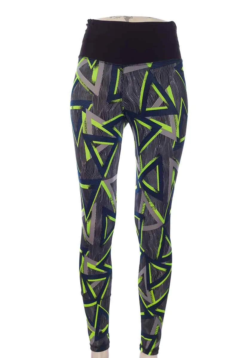ROPA DEPORTIVA / SALIDA DE BAñO COLOR ESTAMPADO  CLOSEANDO