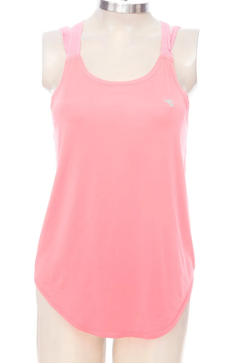 ROPA DEPORTIVA / SALIDA DE BAñO COLOR FUCSIA  DIADORA