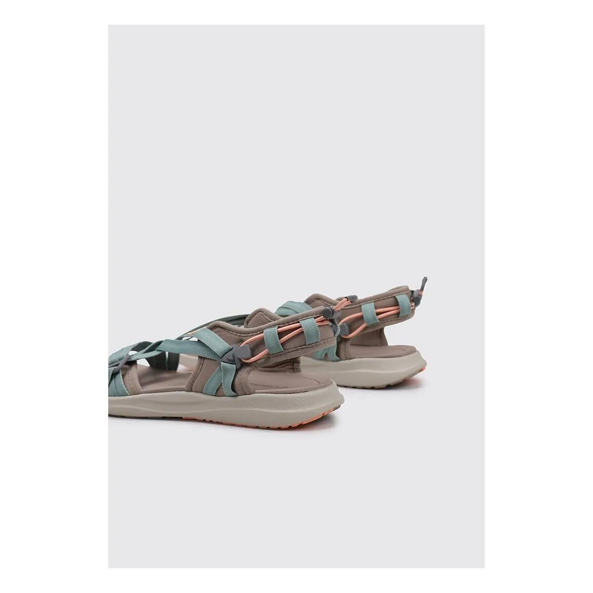 SANDAL