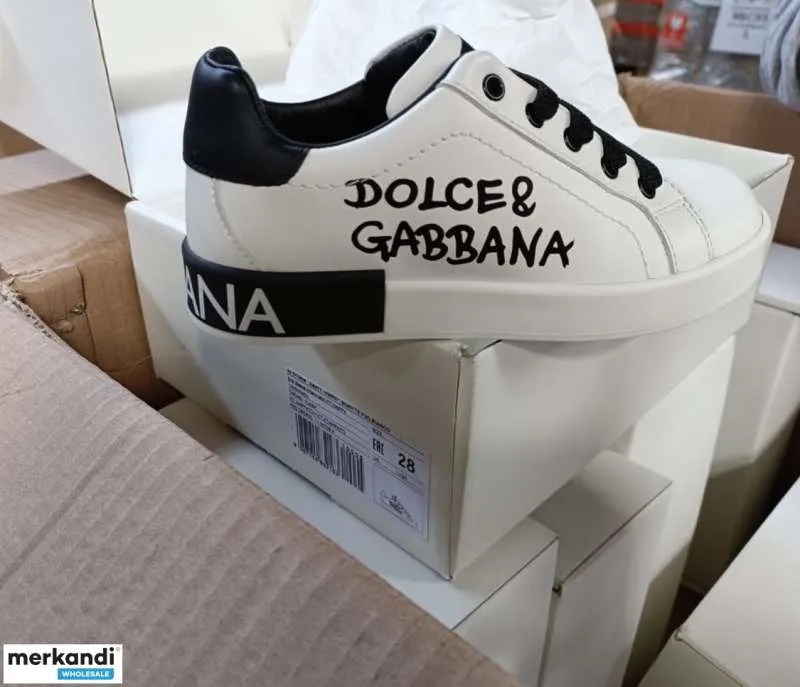 Stock de ropa y accesorios de MARCAS LUXURY