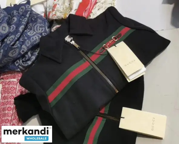 Stock de ropa y accesorios de MARCAS LUXURY