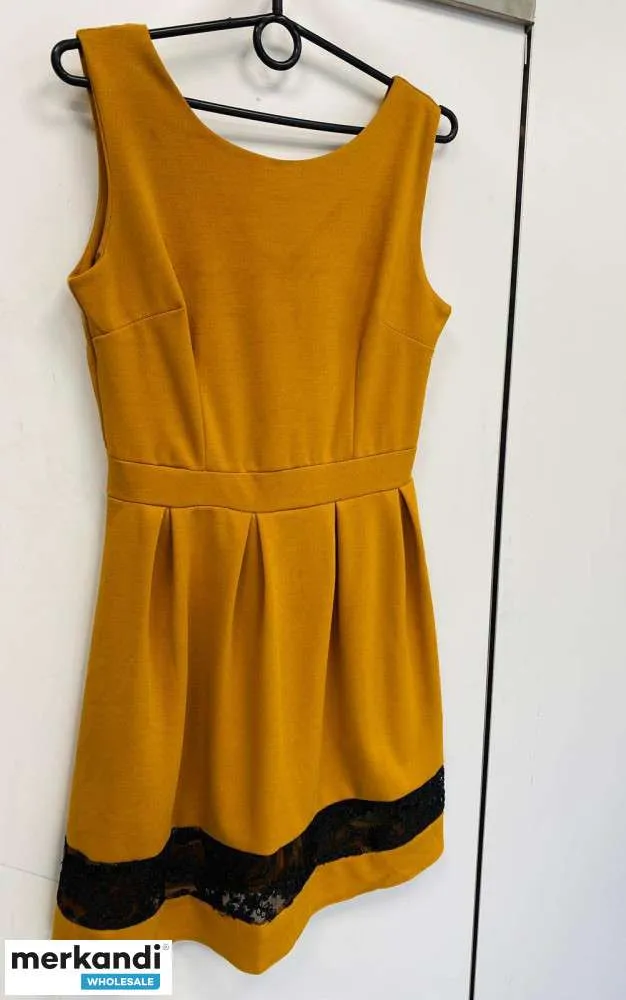 ¡MEZCLA DE VESTIDOS DE MUJER  ROPA NUEVA  DESPUéS DE LA LIQUIDACIóN DE LA TIENDA!